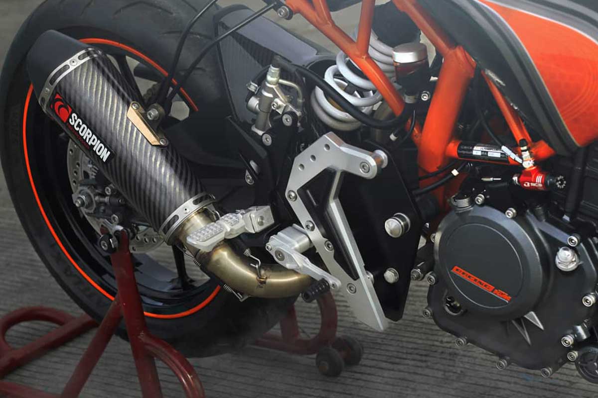 KTM RC390 Cafe Racer
